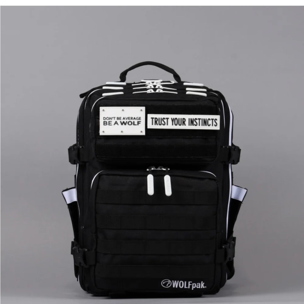 25L BACKPACK ALPHA BLACK WITH WHITE ACCENTS NWT - Picture 4 of 8